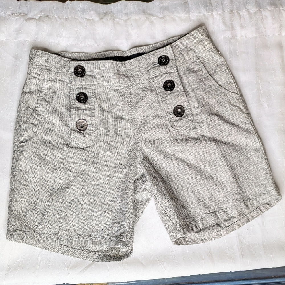 Women's Gray Lois Jeans Button-Front Linen Blend Shorts